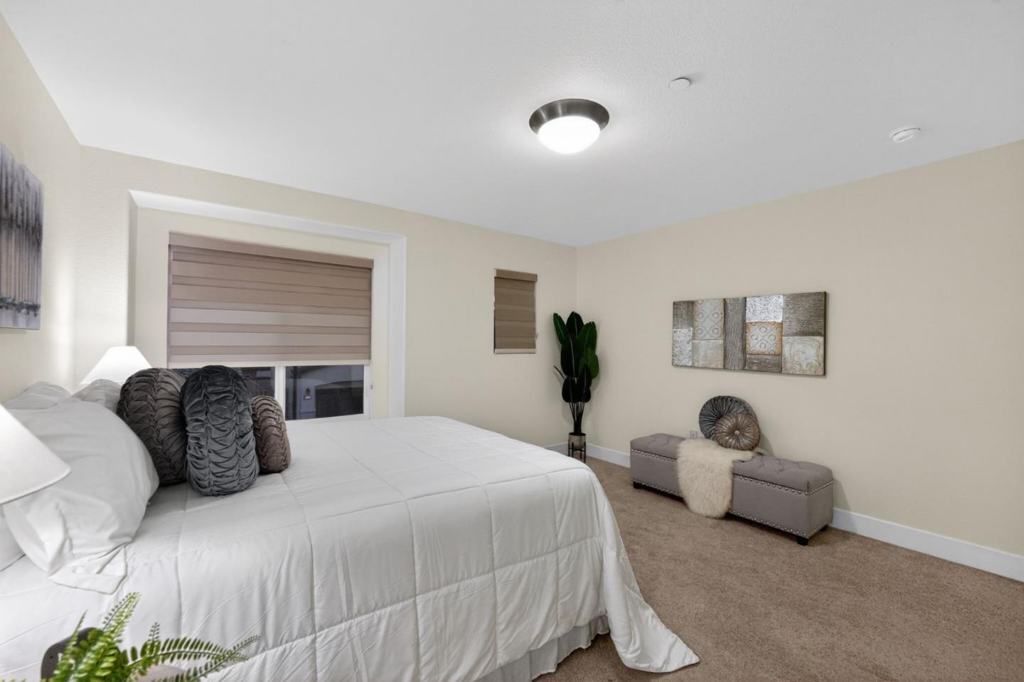 Detail Gallery Image 12 of 28 For 121 Mountaintop Ave, Hayward,  CA 94544 - 3 Beds | 2/1 Baths