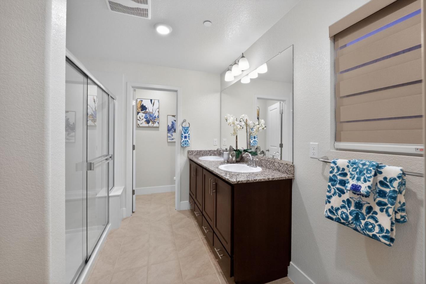 Detail Gallery Image 18 of 28 For 121 Mountaintop Ave, Hayward,  CA 94544 - 3 Beds | 2/1 Baths