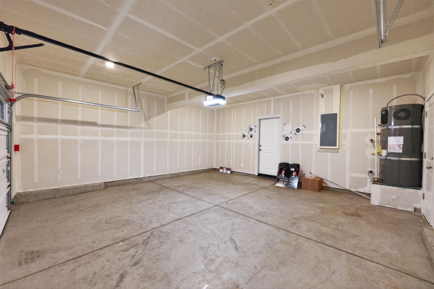 Detail Gallery Image 28 of 28 For 121 Mountaintop Ave, Hayward,  CA 94544 - 3 Beds | 2/1 Baths