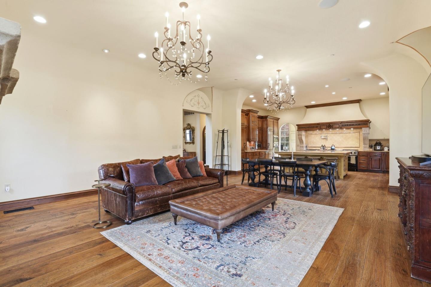 Detail Gallery Image 23 of 62 For 505 Gordon Ave, San Jose,  CA 95127 - 5 Beds | 5/1 Baths