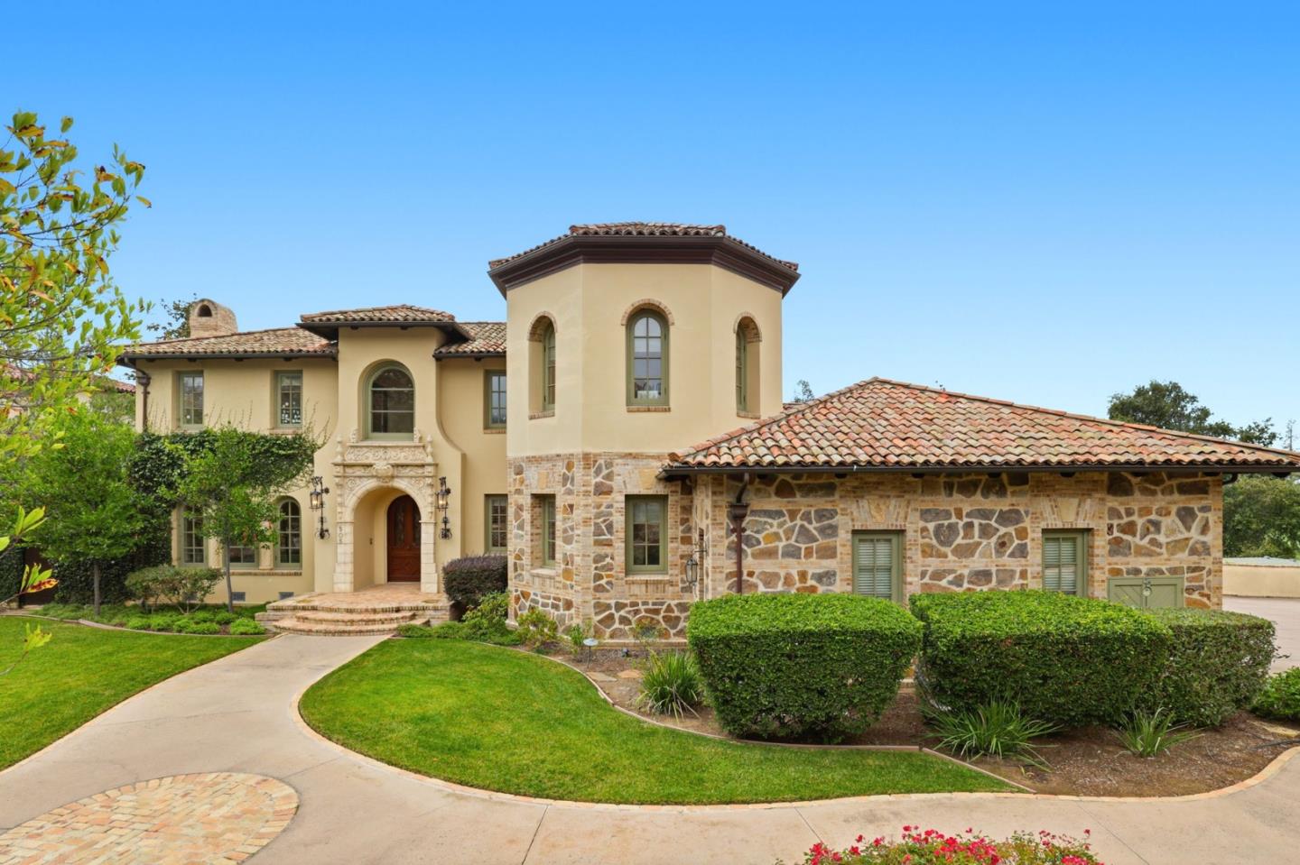 Detail Gallery Image 3 of 62 For 505 Gordon Ave, San Jose,  CA 95127 - 5 Beds | 5/1 Baths