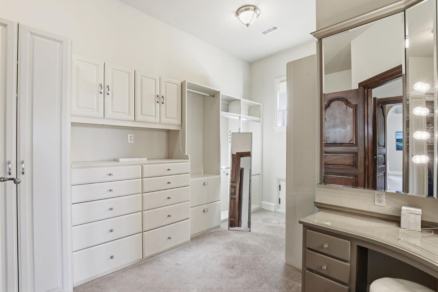 Detail Gallery Image 34 of 62 For 505 Gordon Ave, San Jose,  CA 95127 - 5 Beds | 5/1 Baths