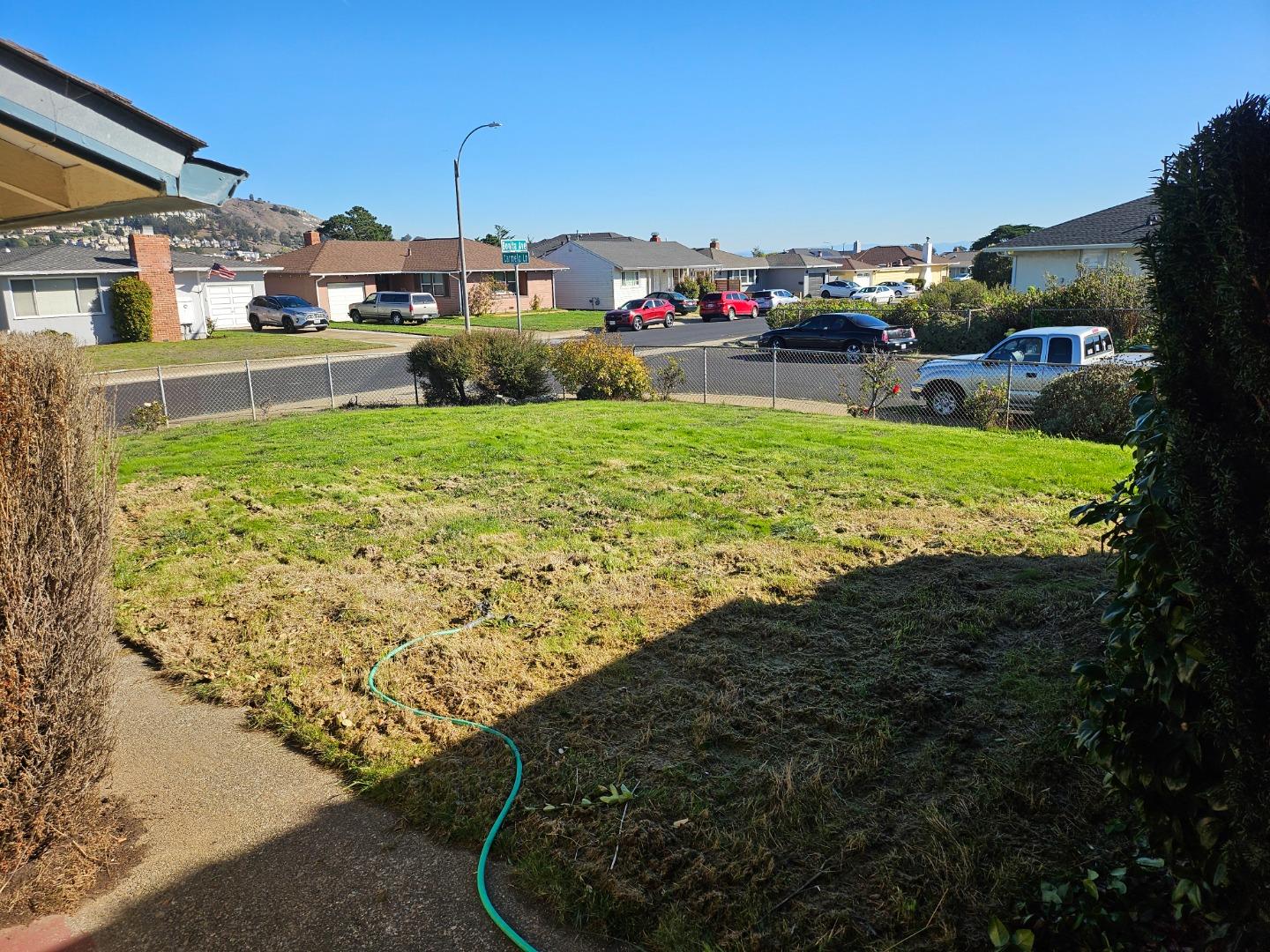 Detail Gallery Image 19 of 21 For 200 Carmelo Ln, South San Francisco,  CA 94080 - 2 Beds | 1 Baths
