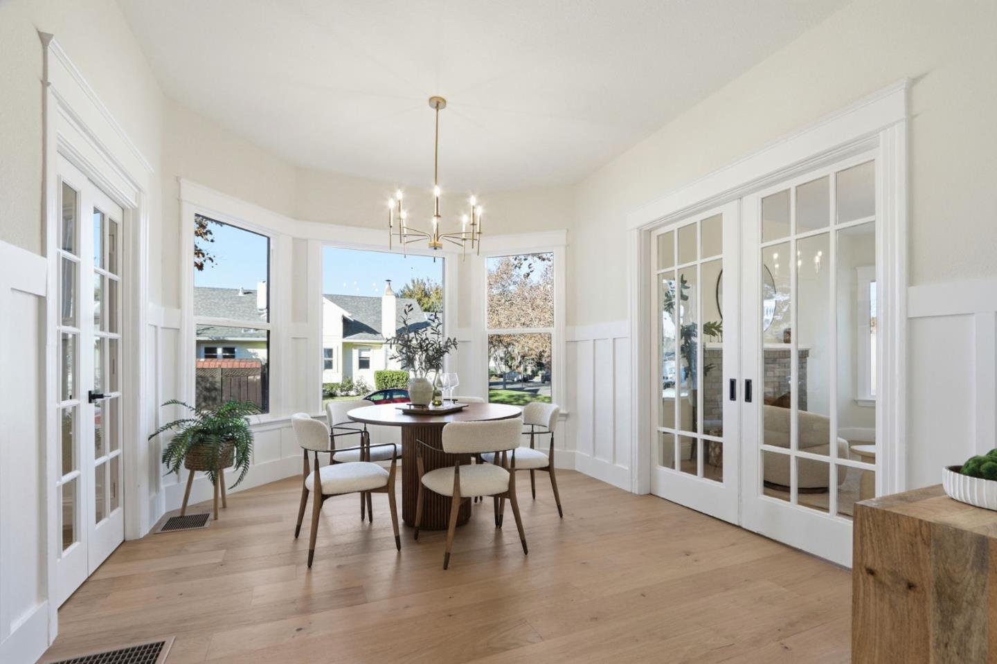 Detail Gallery Image 21 of 52 For 401 S 13th St, San Jose,  CA 95112 - 4 Beds | 2/1 Baths