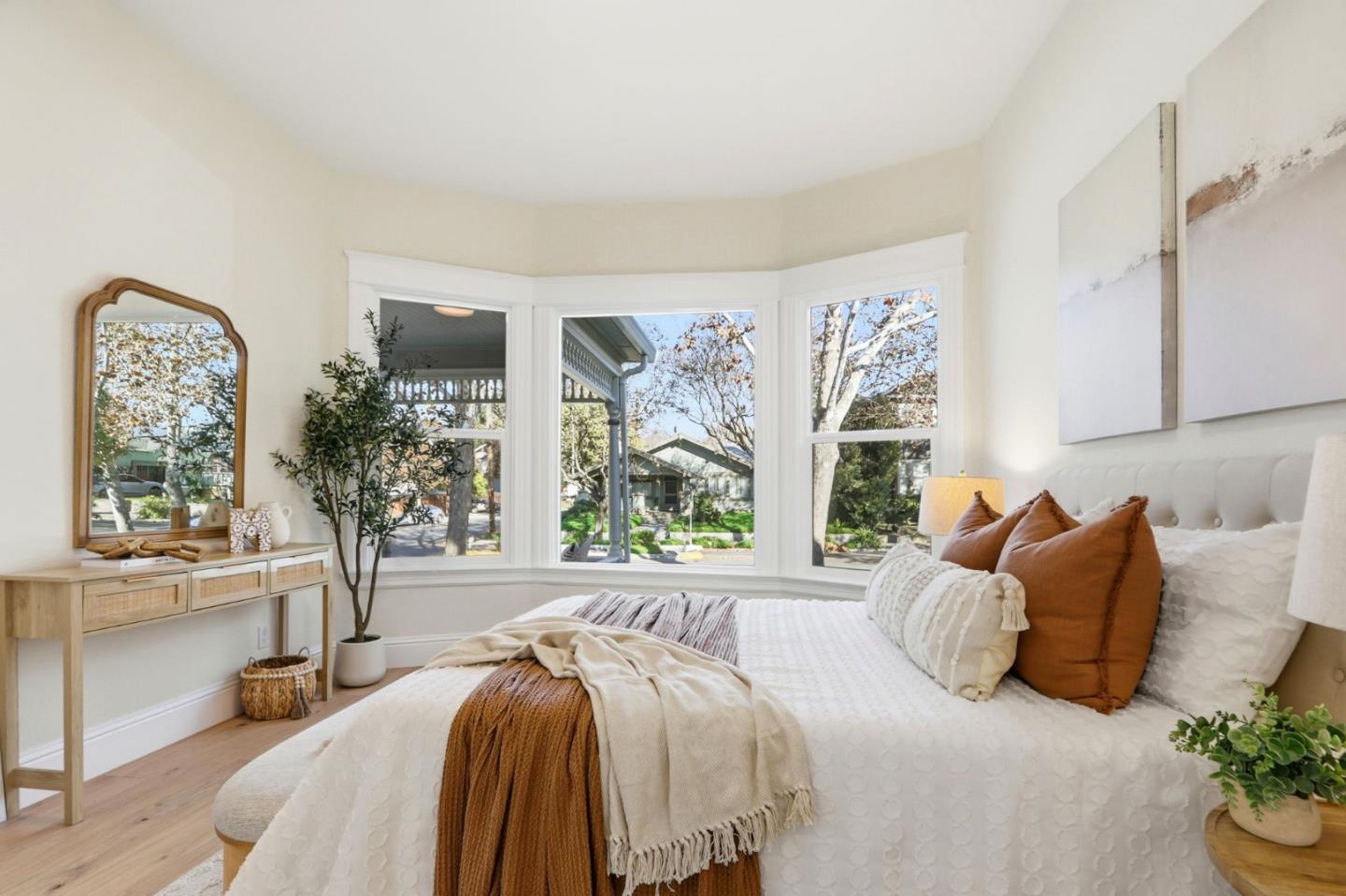 Detail Gallery Image 32 of 52 For 401 S 13th St, San Jose,  CA 95112 - 4 Beds | 2/1 Baths