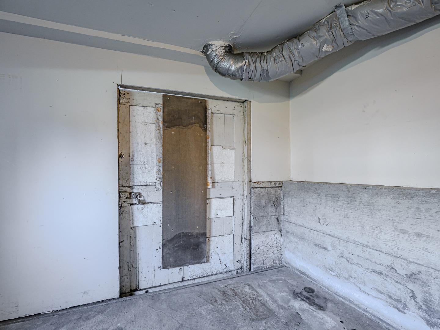 Detail Gallery Image 47 of 50 For 35 Sycamore St, Watsonville,  CA 95076 - 4 Beds | 1/1 Baths