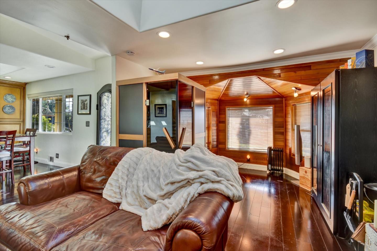 Detail Gallery Image 44 of 61 For 372 Fleming Ave, San Jose,  CA 95127 - 4 Beds | 2 Baths