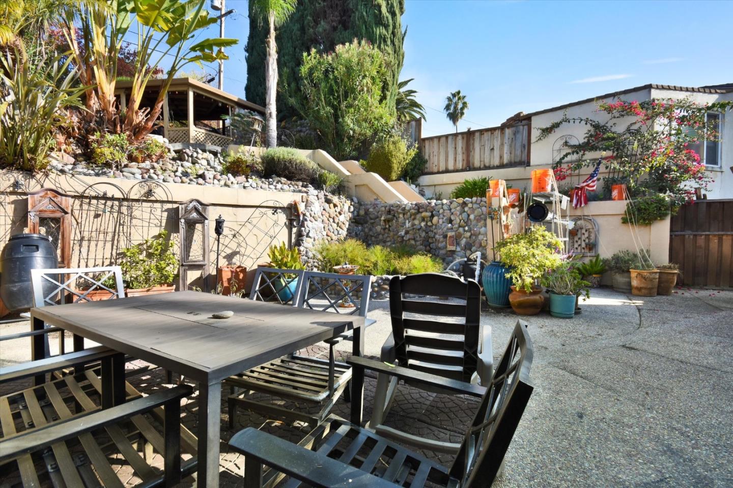 Detail Gallery Image 50 of 61 For 372 Fleming Ave, San Jose,  CA 95127 - 4 Beds | 2 Baths