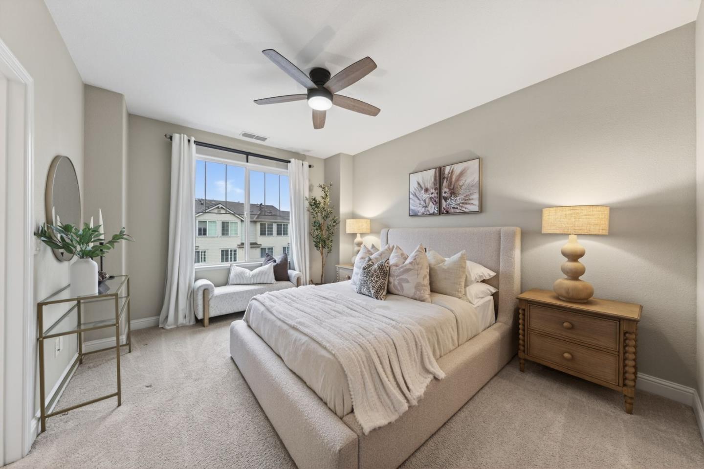 Detail Gallery Image 19 of 44 For 18540 Garnet Ln, Morgan Hill,  CA 95037 - 3 Beds | 3 Baths