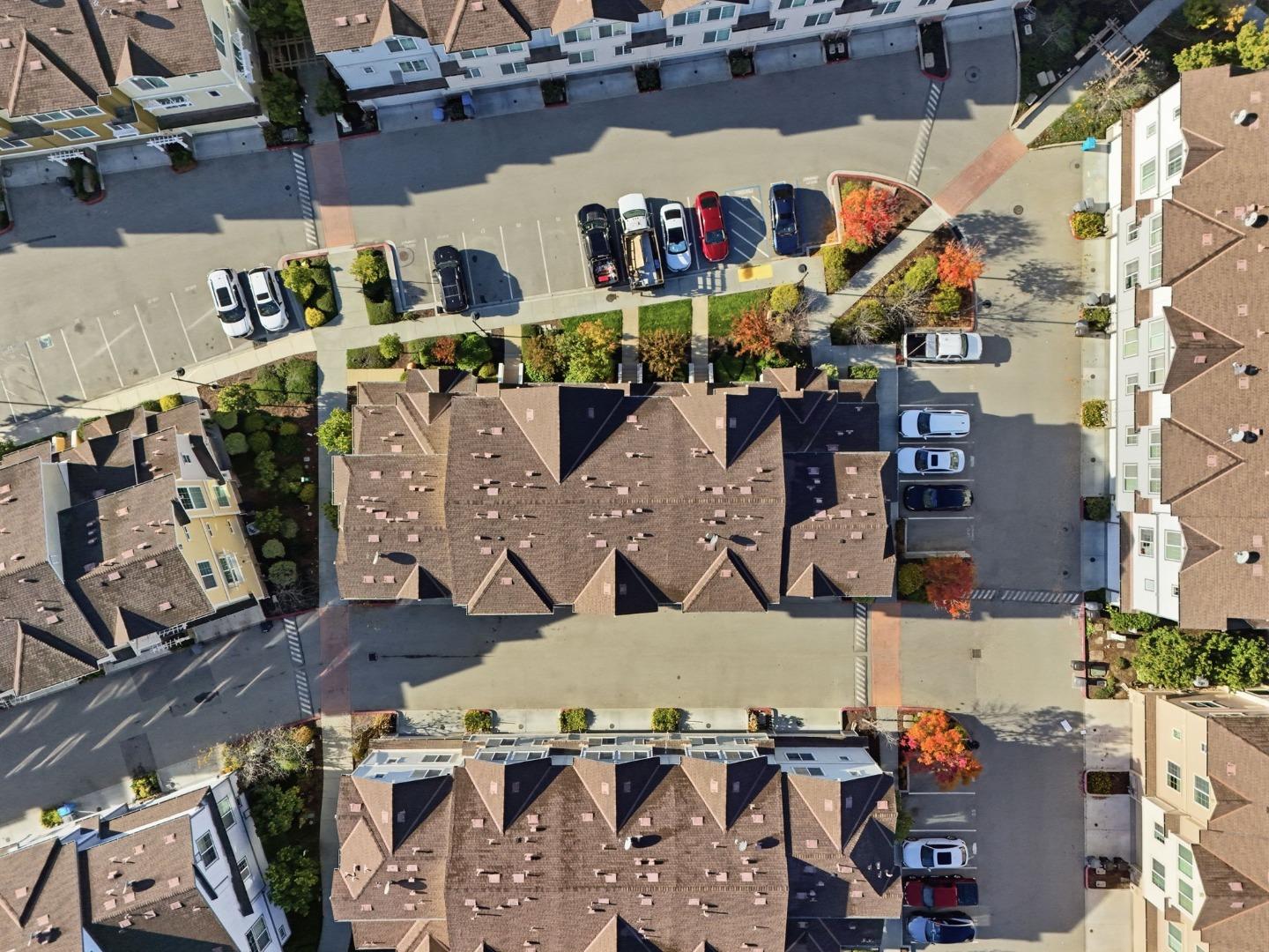 Detail Gallery Image 34 of 44 For 18540 Garnet Ln, Morgan Hill,  CA 95037 - 3 Beds | 3 Baths