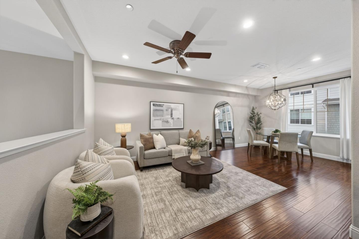 Detail Gallery Image 9 of 44 For 18540 Garnet Ln, Morgan Hill,  CA 95037 - 3 Beds | 3 Baths