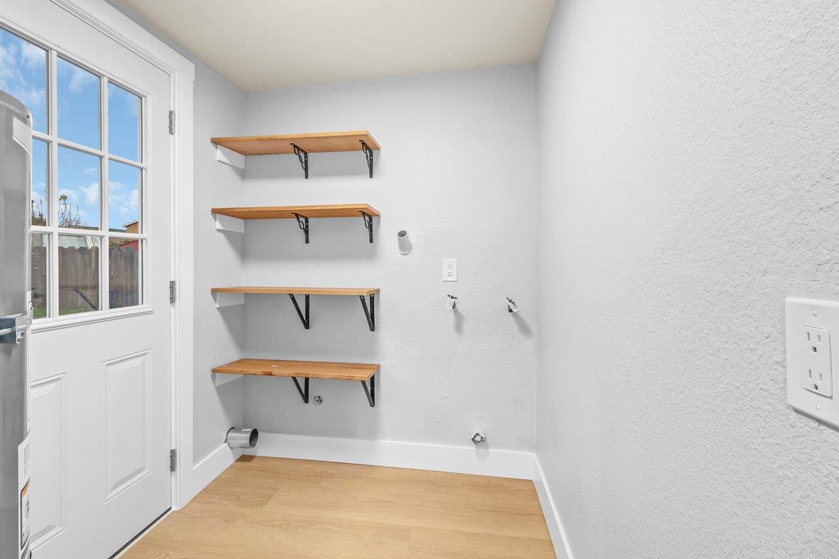 Detail Gallery Image 17 of 38 For 129 N Filice St, Salinas,  CA 93905 - 2 Beds | 1 Baths