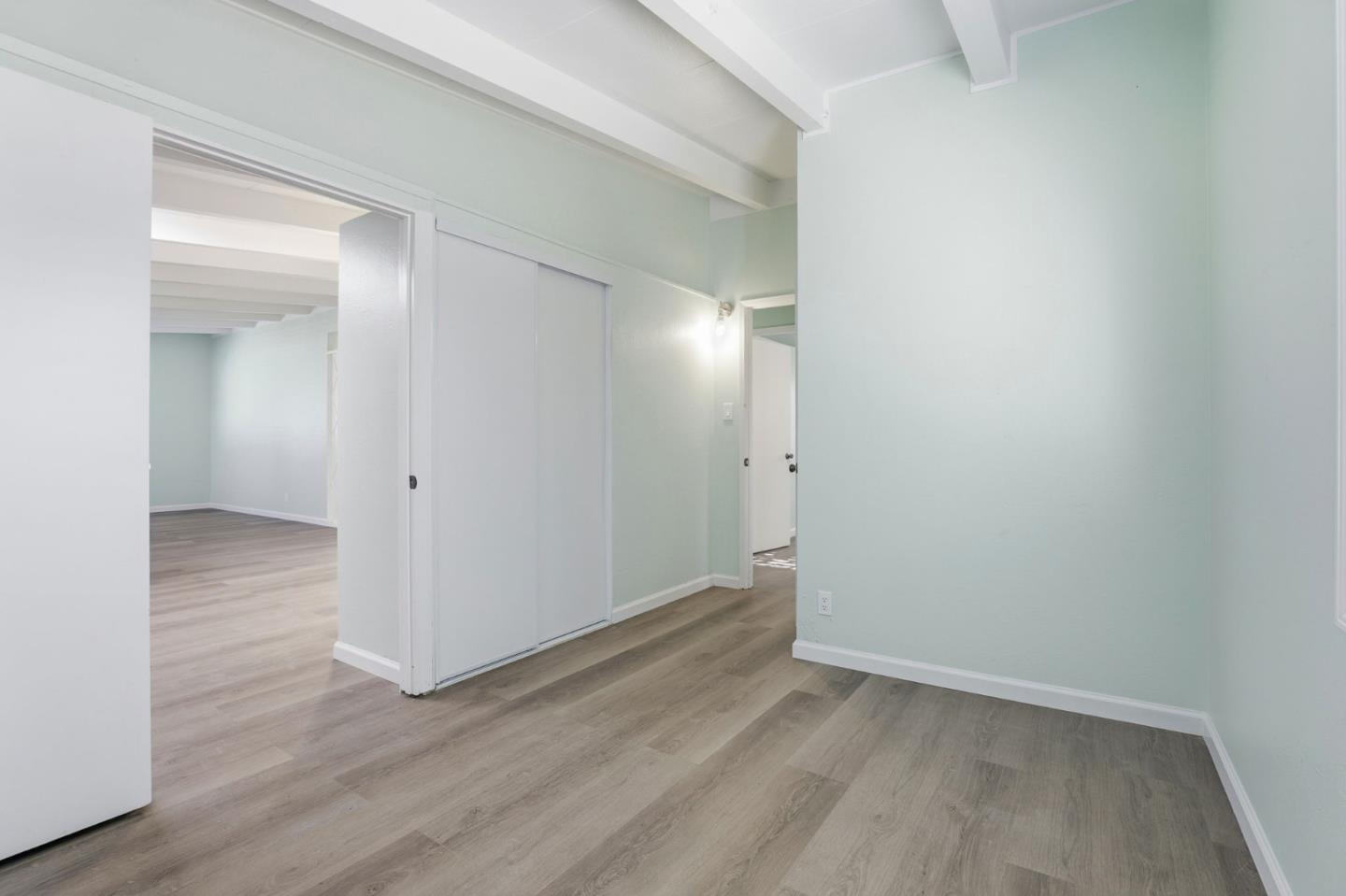 Detail Gallery Image 13 of 37 For 458 Rainier Dr, Salinas,  CA 93906 - 3 Beds | 2 Baths