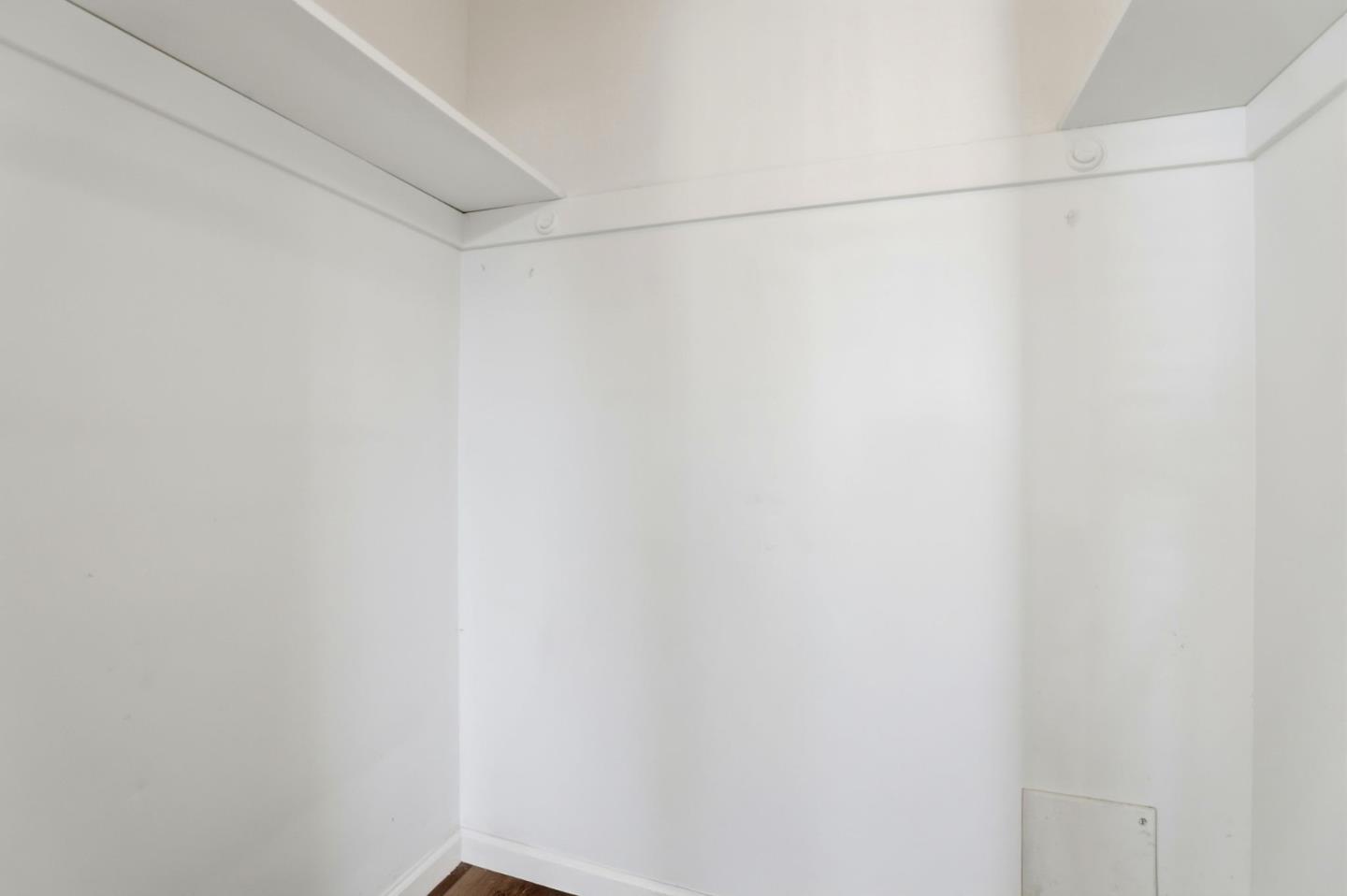 Detail Gallery Image 27 of 37 For 458 Rainier Dr, Salinas,  CA 93906 - 3 Beds | 2 Baths