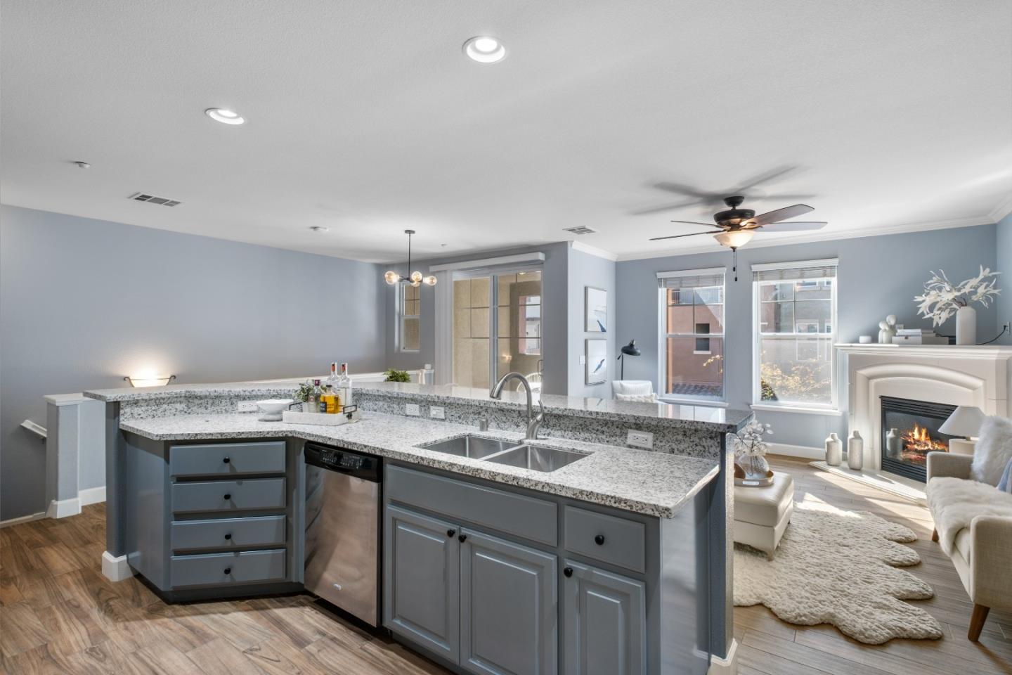 Detail Gallery Image 21 of 48 For 1339 Marcello Dr, San Jose,  CA 95131 - 2 Beds | 2/1 Baths