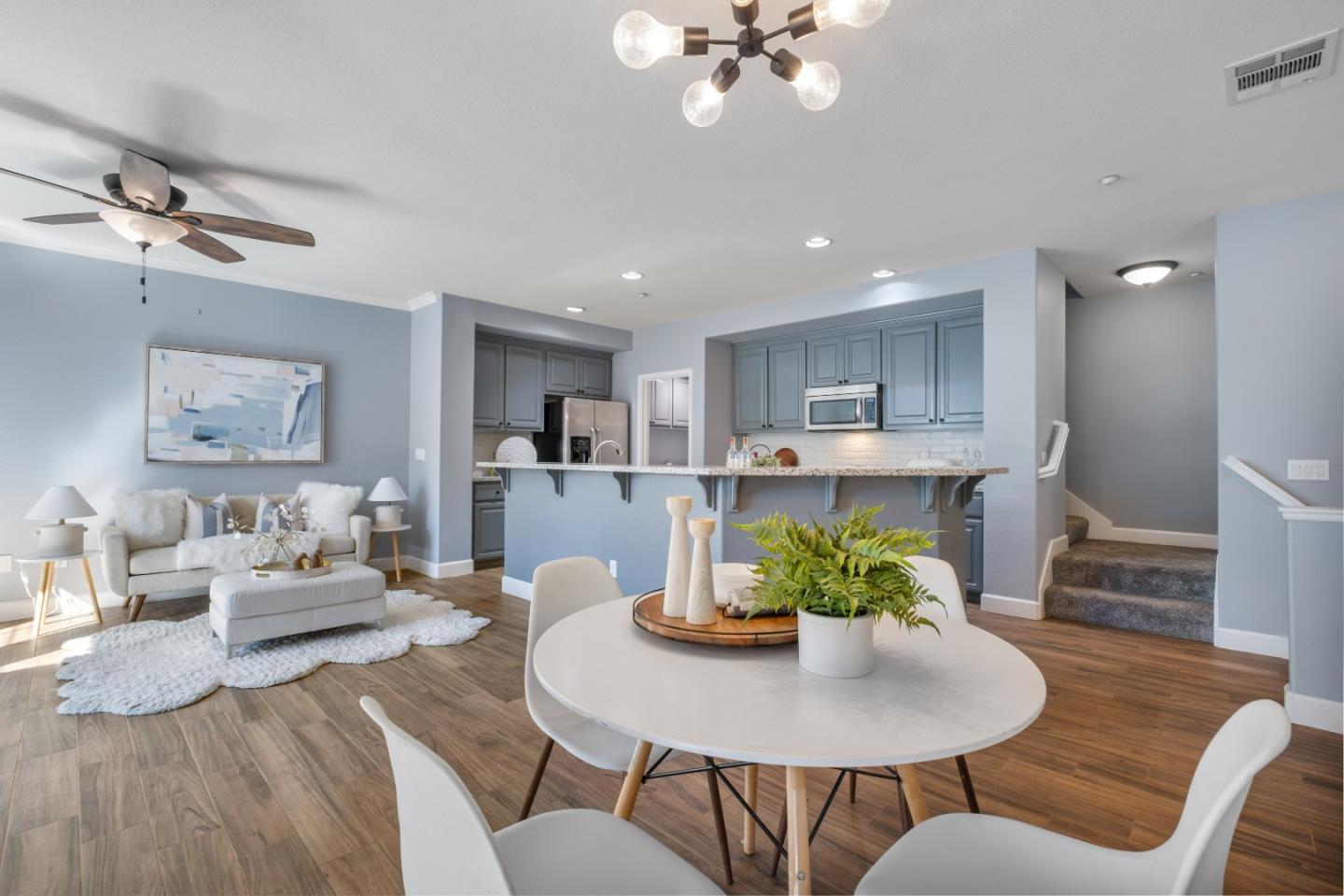 Detail Gallery Image 4 of 48 For 1339 Marcello Dr, San Jose,  CA 95131 - 2 Beds | 2/1 Baths