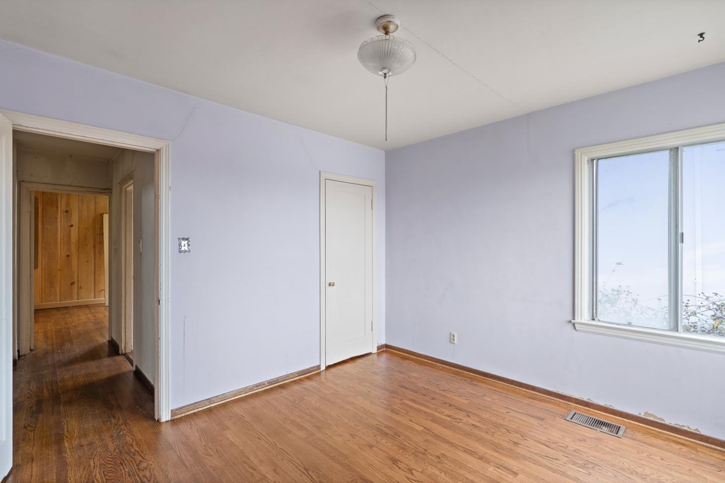 Detail Gallery Image 11 of 13 For 265 Chestnut St, San Carlos,  CA 94070 - 3 Beds | 1 Baths