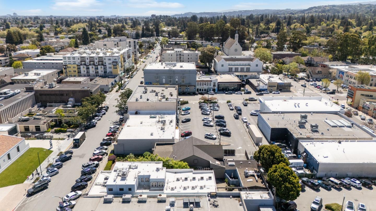 Detail Gallery Image 20 of 22 For 251 Park Rd, Burlingame,  CA 94010 - – Beds | – Baths