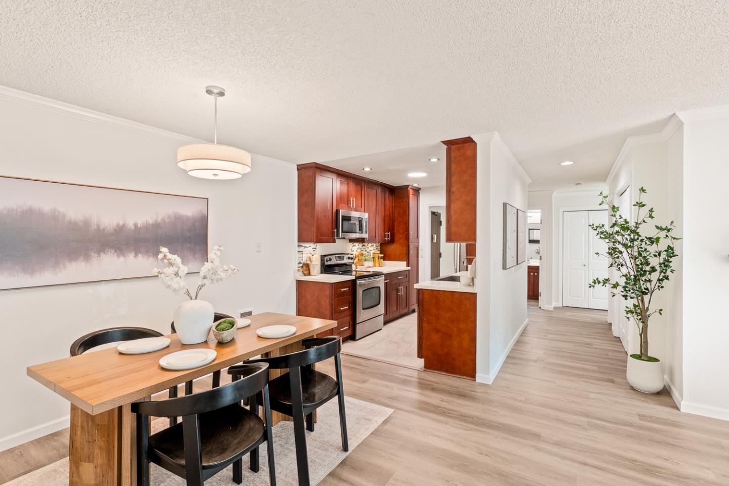 Detail Gallery Image 10 of 46 For 1031 Cherry Ave #29,  San Bruno,  CA 94066 - 2 Beds | 2 Baths