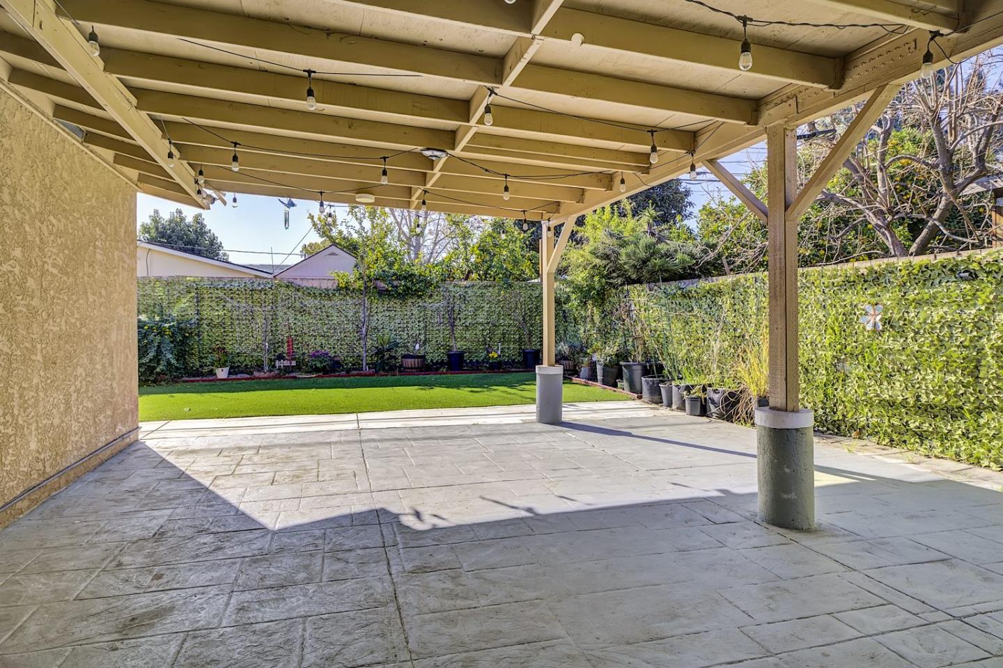 Detail Gallery Image 29 of 39 For 404 El Cajon Dr, San Jose,  CA 95111 - 3 Beds | 2 Baths