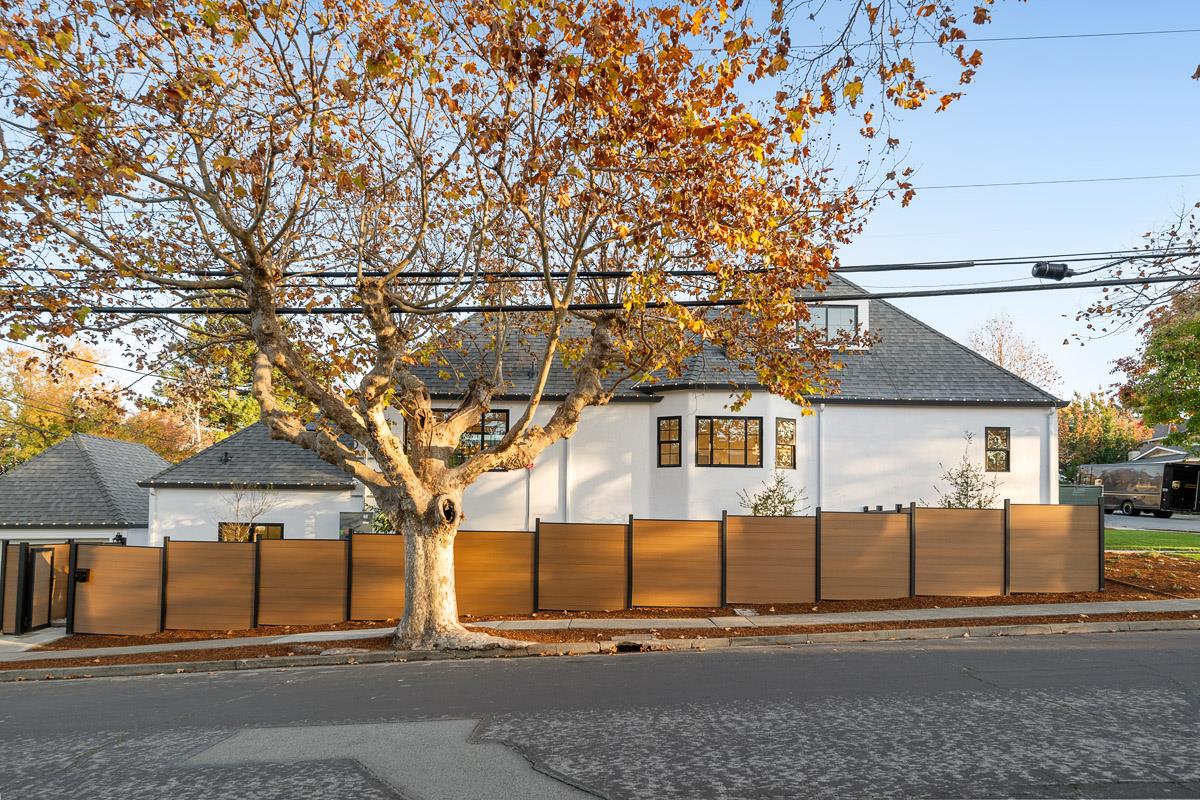 Detail Gallery Image 25 of 26 For 1476 Drake Ave, Burlingame,  CA 94010 - 5 Beds | 4 Baths