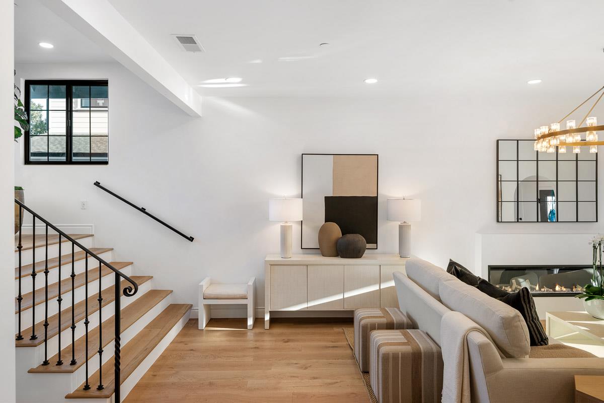 Detail Gallery Image 6 of 22 For 1476 Drake Ave, Burlingame,  CA 94010 - 5 Beds | 4 Baths