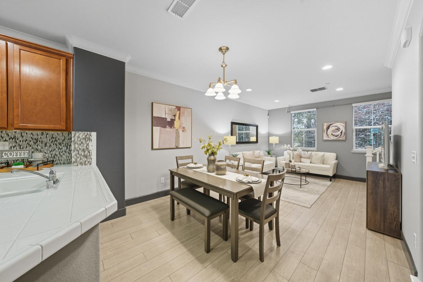 Detail Gallery Image 10 of 30 For 2870 Monroe Ter, San Jose,  CA 95128 - 3 Beds | 3 Baths