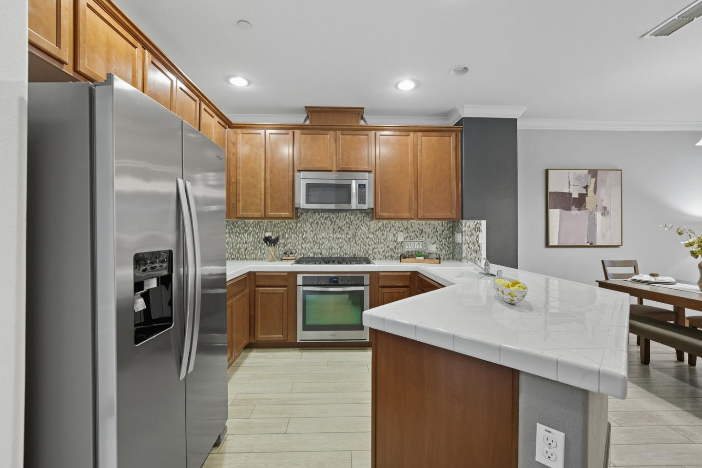 Detail Gallery Image 2 of 30 For 2870 Monroe Ter, San Jose,  CA 95128 - 3 Beds | 3 Baths