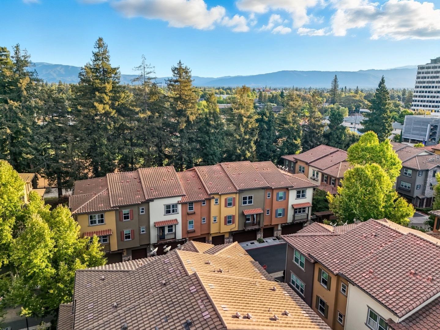 Detail Gallery Image 27 of 30 For 2870 Monroe Ter, San Jose,  CA 95128 - 3 Beds | 3 Baths