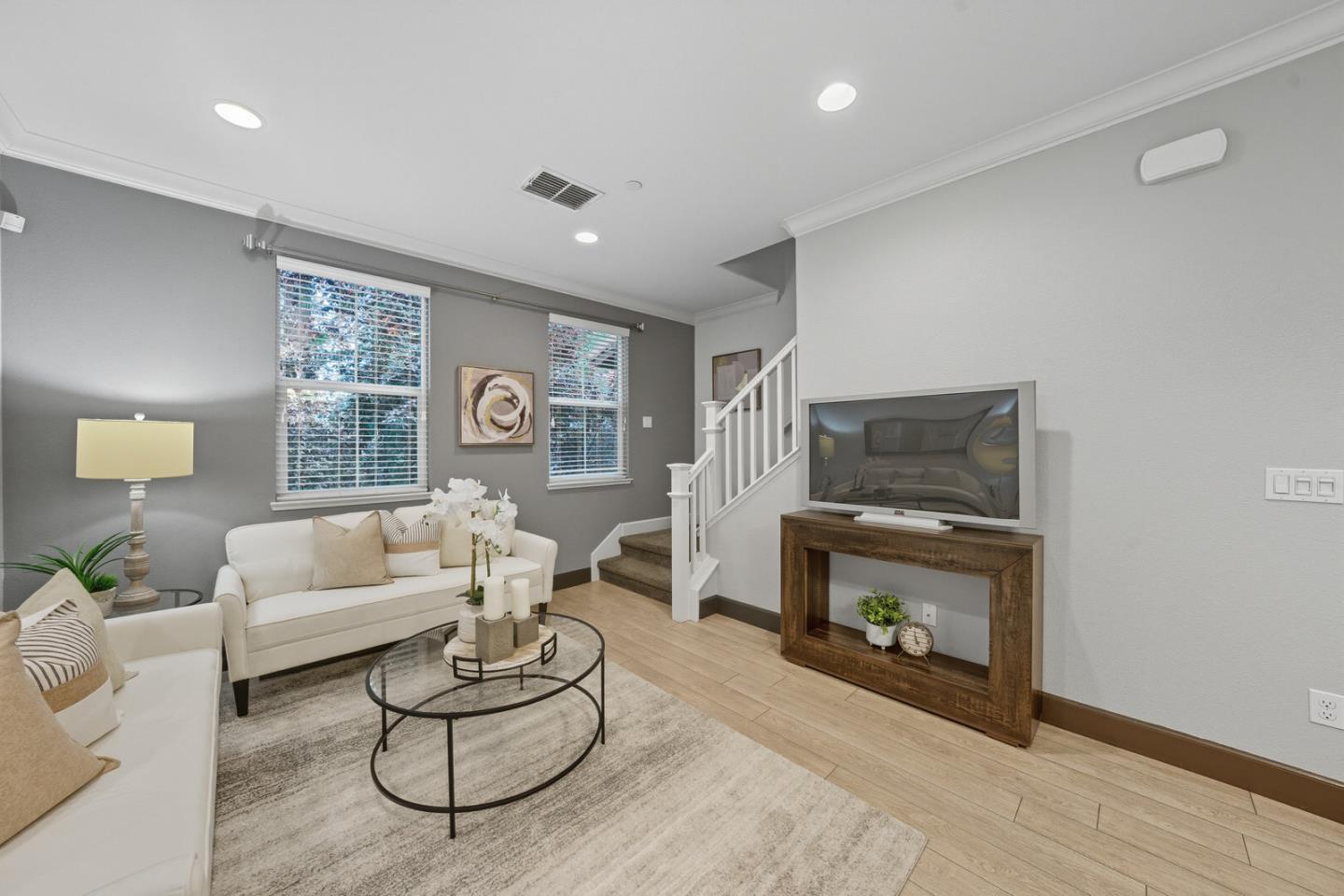 Detail Gallery Image 9 of 30 For 2870 Monroe Ter, San Jose,  CA 95128 - 3 Beds | 3 Baths