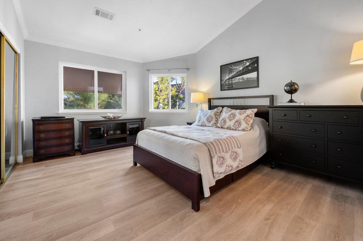 Detail Gallery Image 17 of 34 For 104 E Court Ln, Foster City,  CA 94404 - 2 Beds | 2/1 Baths