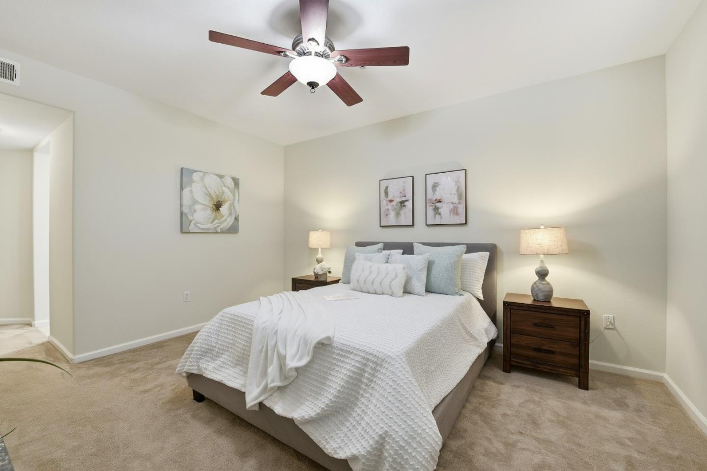 Detail Gallery Image 17 of 28 For 1390 Saddle Rack St #248,  San Jose,  CA 95126 - 3 Beds | 2 Baths