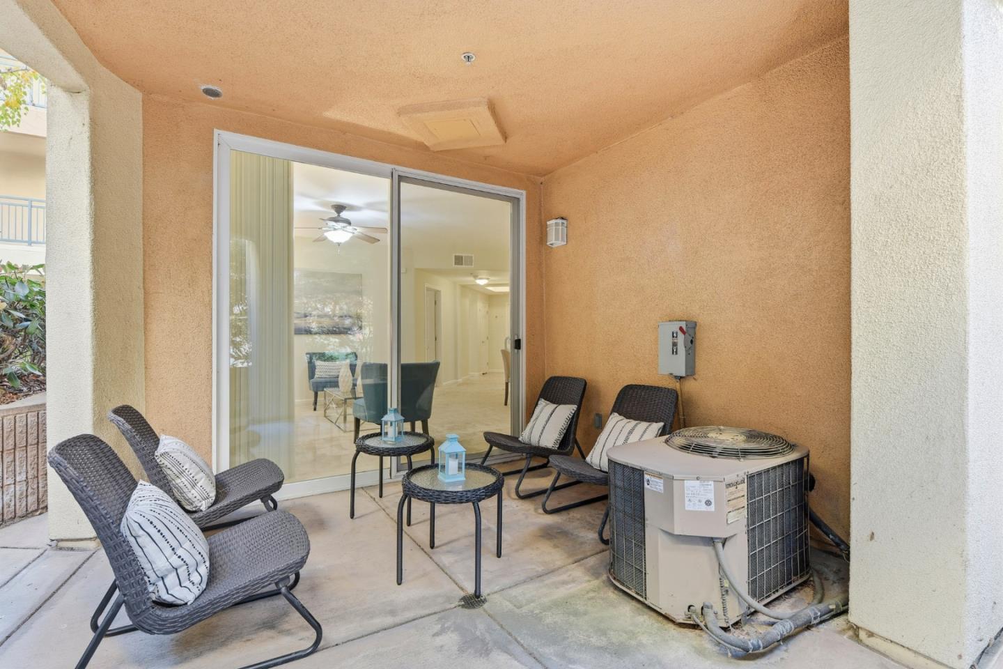 Detail Gallery Image 24 of 28 For 1390 Saddle Rack St #248,  San Jose,  CA 95126 - 3 Beds | 2 Baths