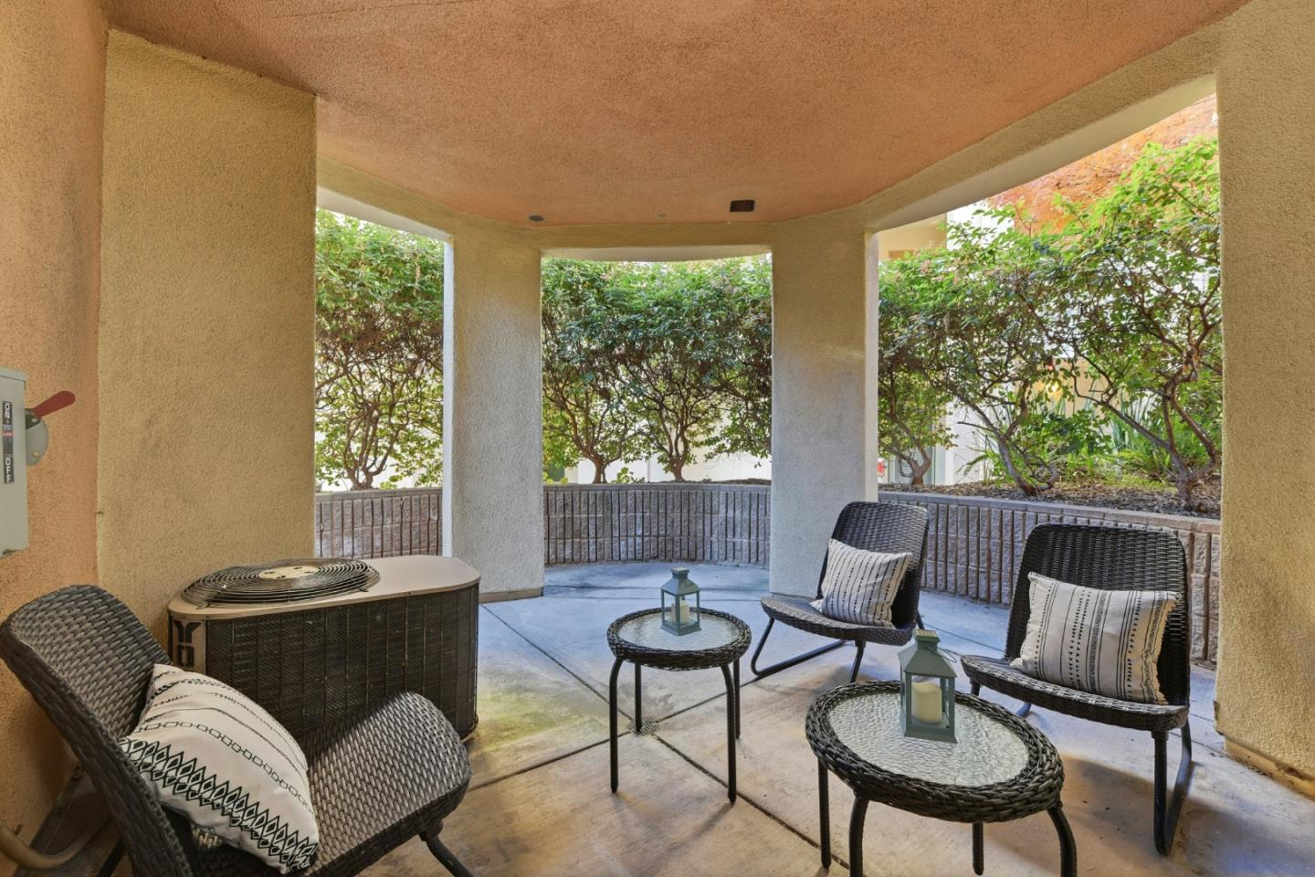 Detail Gallery Image 25 of 28 For 1390 Saddle Rack St #248,  San Jose,  CA 95126 - 3 Beds | 2 Baths