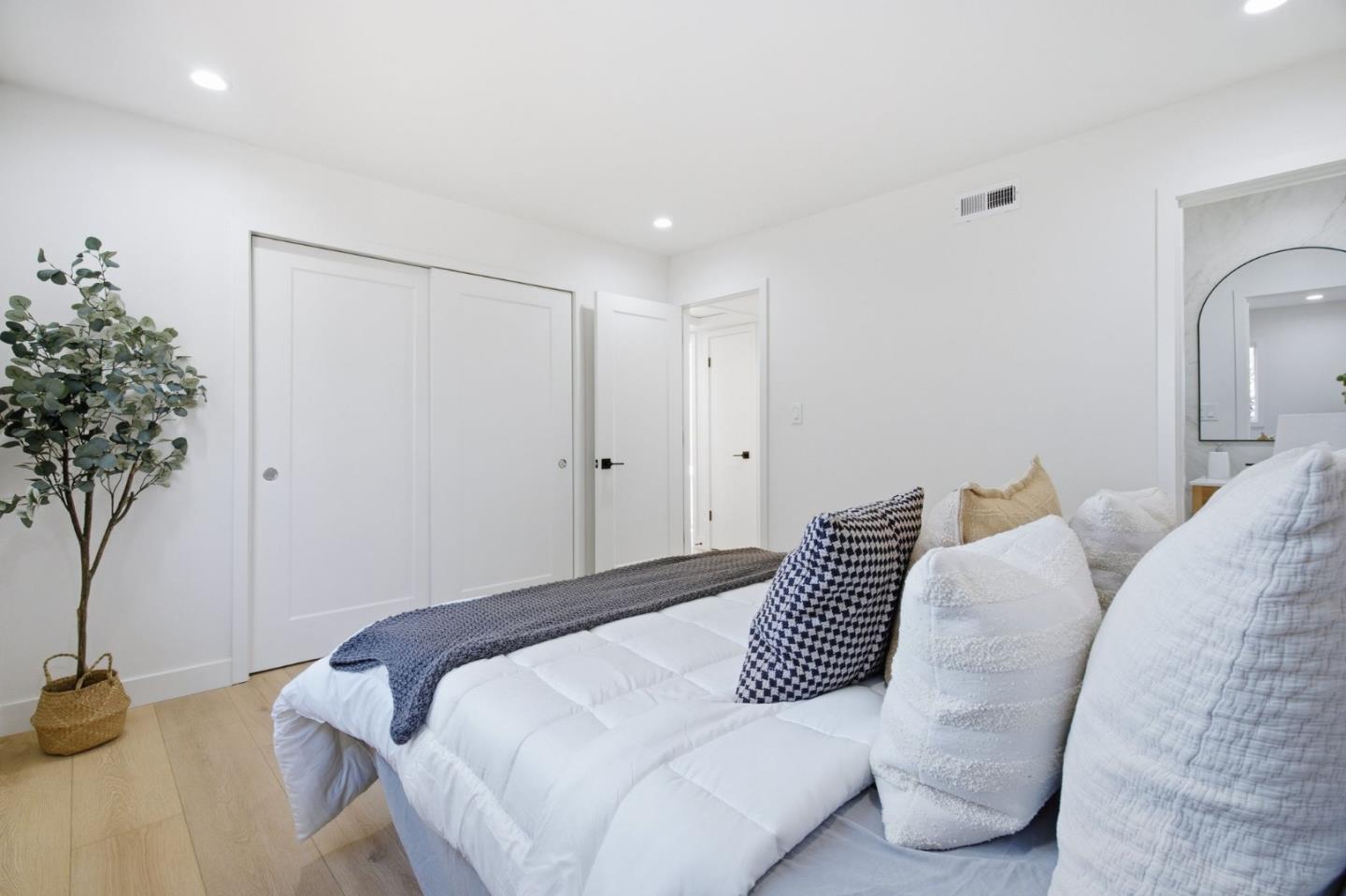 Detail Gallery Image 20 of 35 For 816 Marilyn Dr, Campbell,  CA 95008 - 3 Beds | 2 Baths