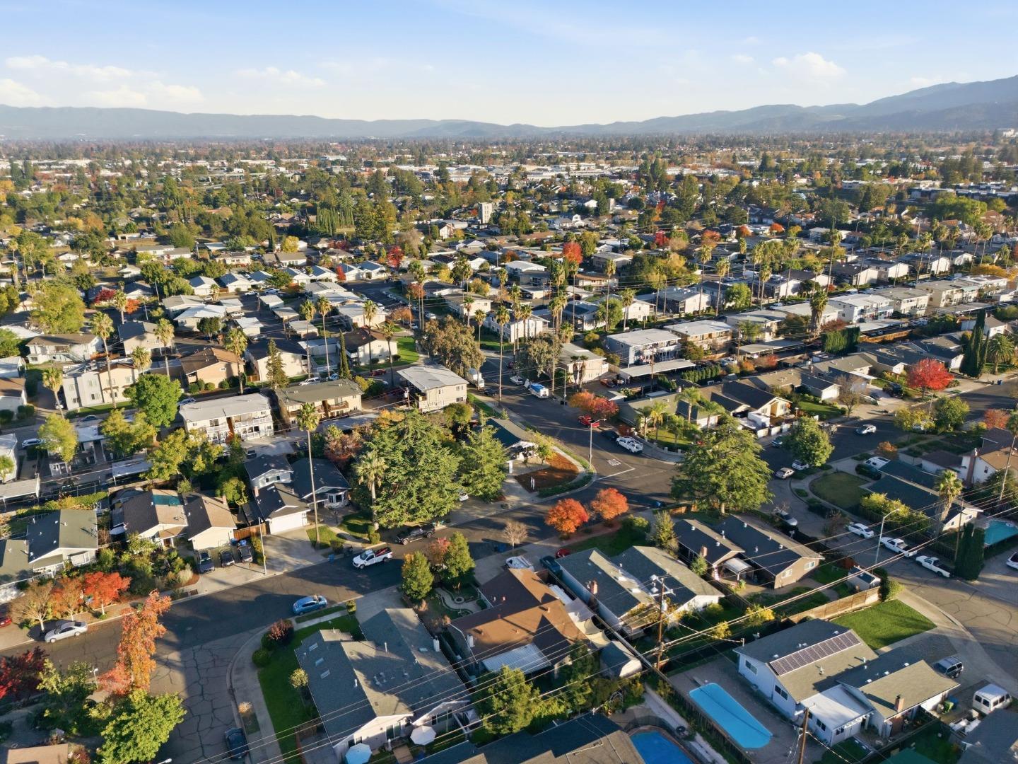 Detail Gallery Image 34 of 35 For 816 Marilyn Dr, Campbell,  CA 95008 - 3 Beds | 2 Baths