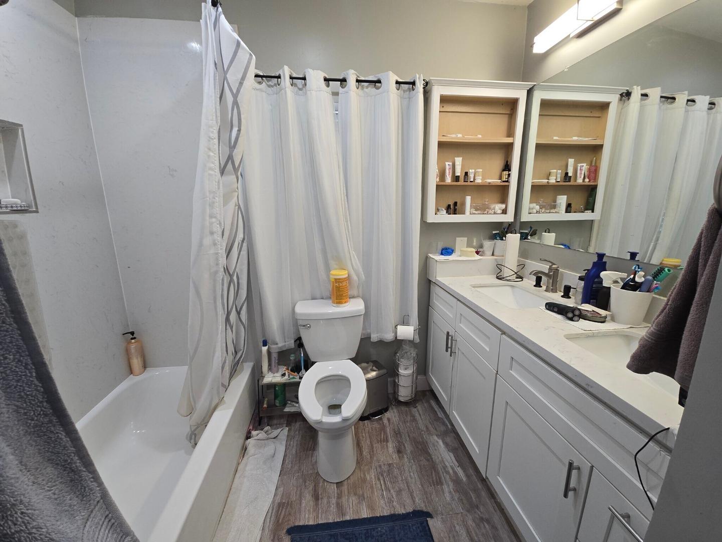 Detail Gallery Image 8 of 14 For 5985 Monterey Rd, Gilroy,  CA 95020 - 3 Beds | 2 Baths