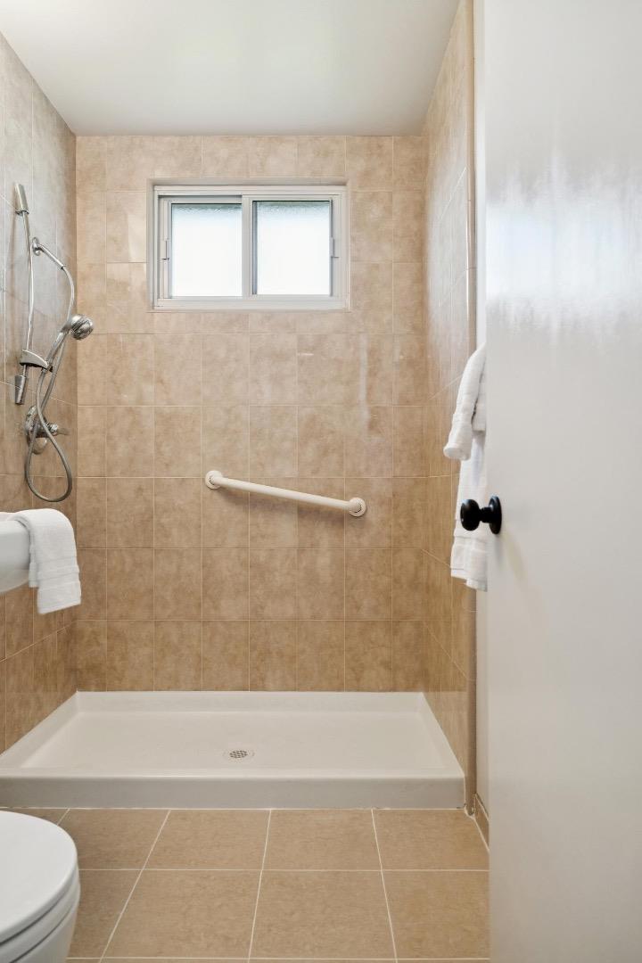 Detail Gallery Image 31 of 48 For 300 San Pablo Ave, Millbrae,  CA 94030 - 3 Beds | 1 Baths