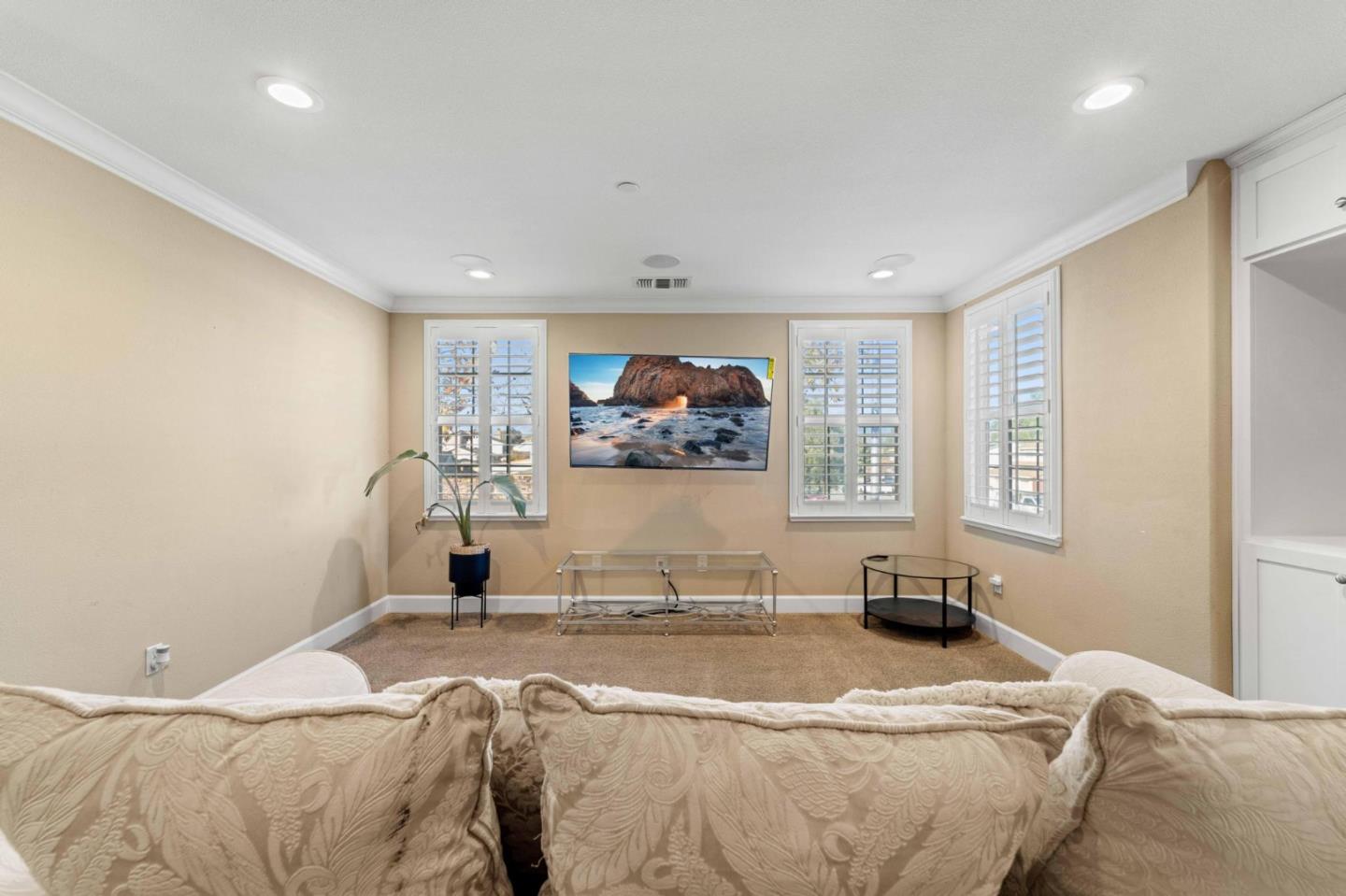 Detail Gallery Image 15 of 32 For 6295 Church St, Gilroy,  CA 95020 - 4 Beds | 2/1 Baths