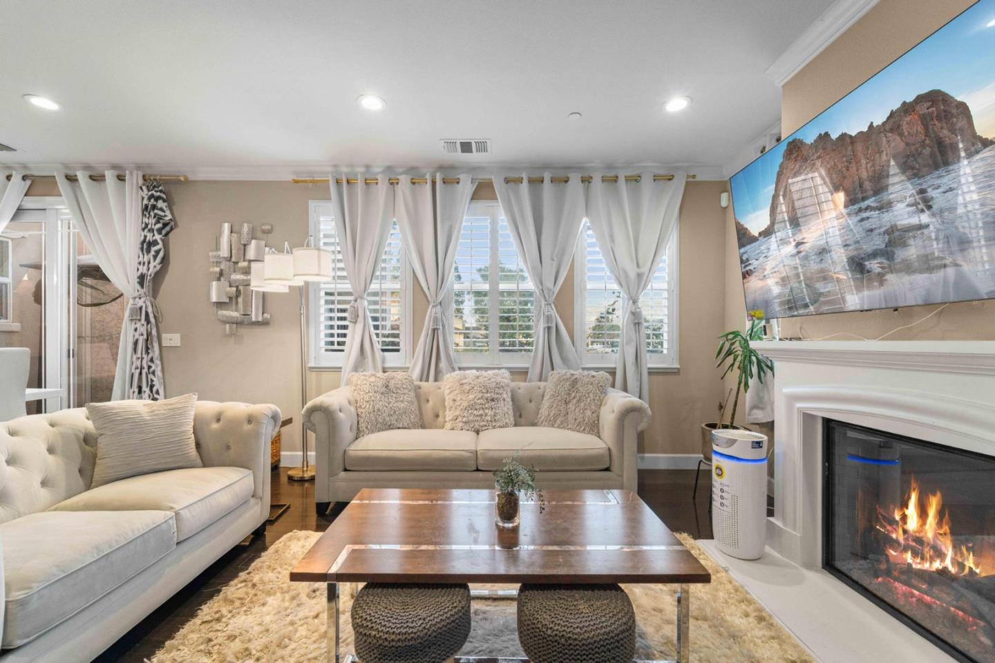 Detail Gallery Image 4 of 32 For 6295 Church St, Gilroy,  CA 95020 - 4 Beds | 2/1 Baths