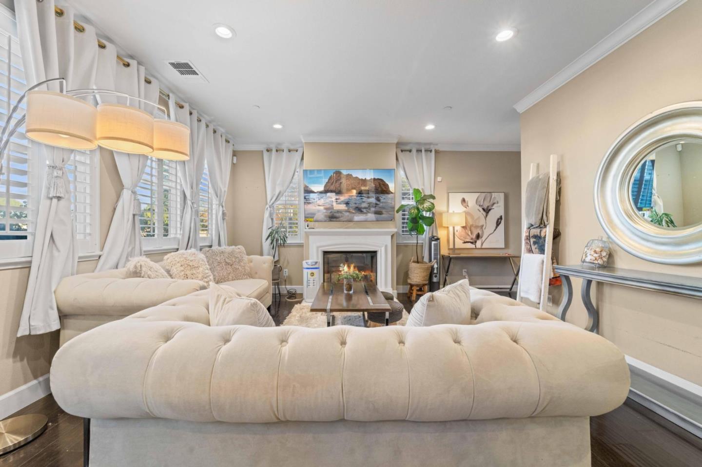 Detail Gallery Image 5 of 32 For 6295 Church St, Gilroy,  CA 95020 - 4 Beds | 2/1 Baths