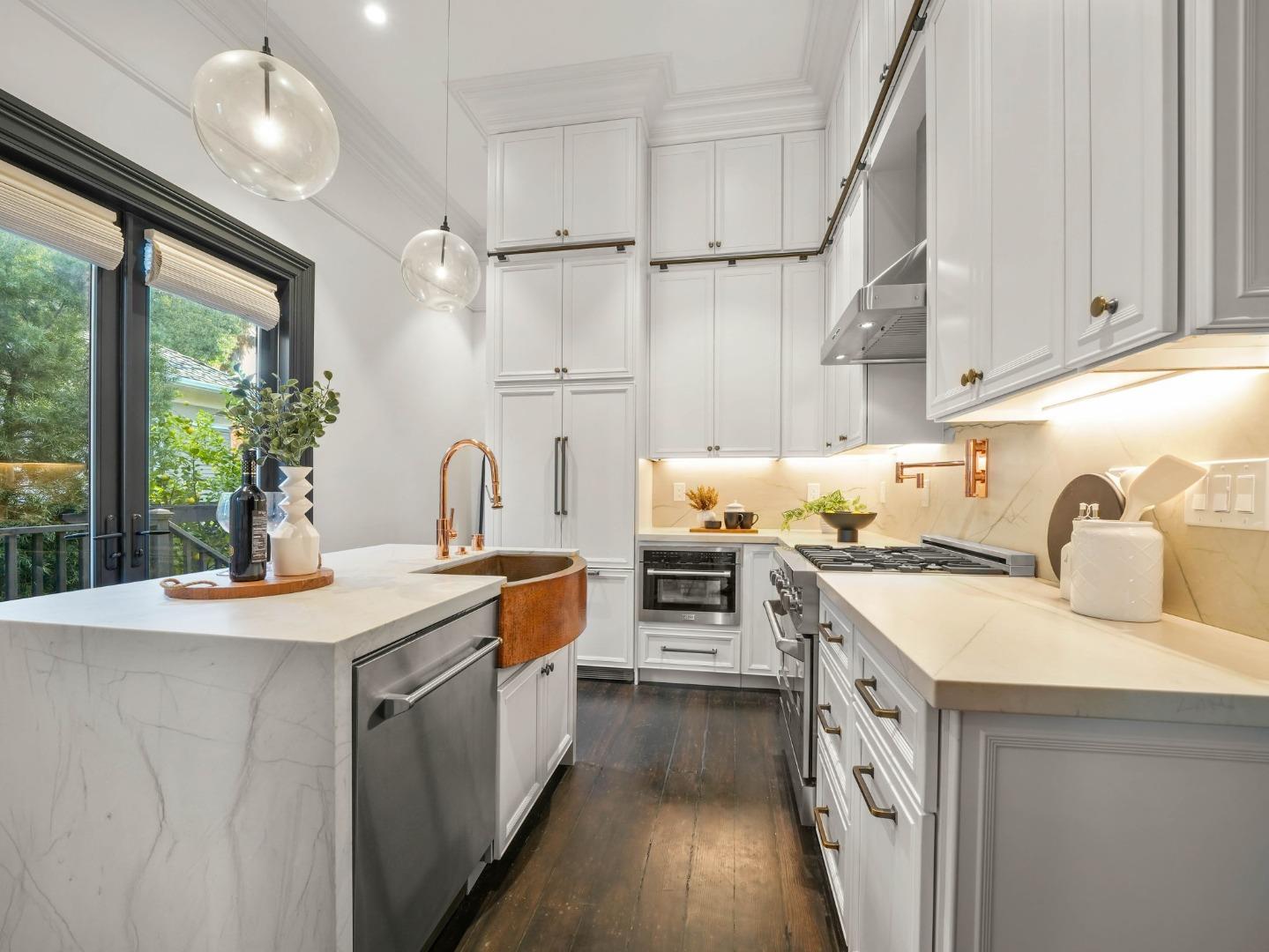 Detail Gallery Image 26 of 68 For 116 Fox Ave, San Jose,  CA 95110 - 3 Beds | 2/1 Baths