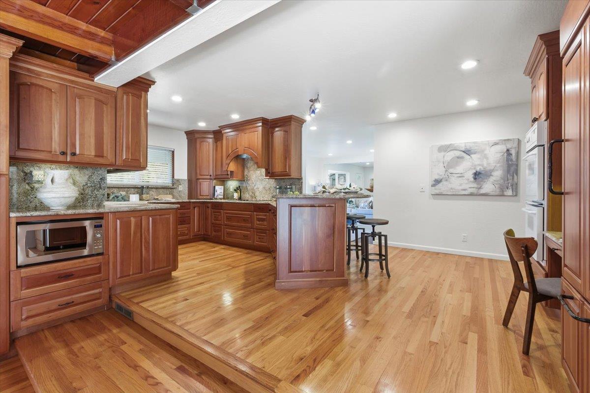 Detail Gallery Image 11 of 35 For 3140 El Sobrante St, Santa Clara,  CA 95051 - 4 Beds | 2 Baths