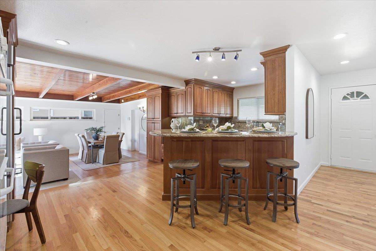 Detail Gallery Image 9 of 35 For 3140 El Sobrante St, Santa Clara,  CA 95051 - 4 Beds | 2 Baths