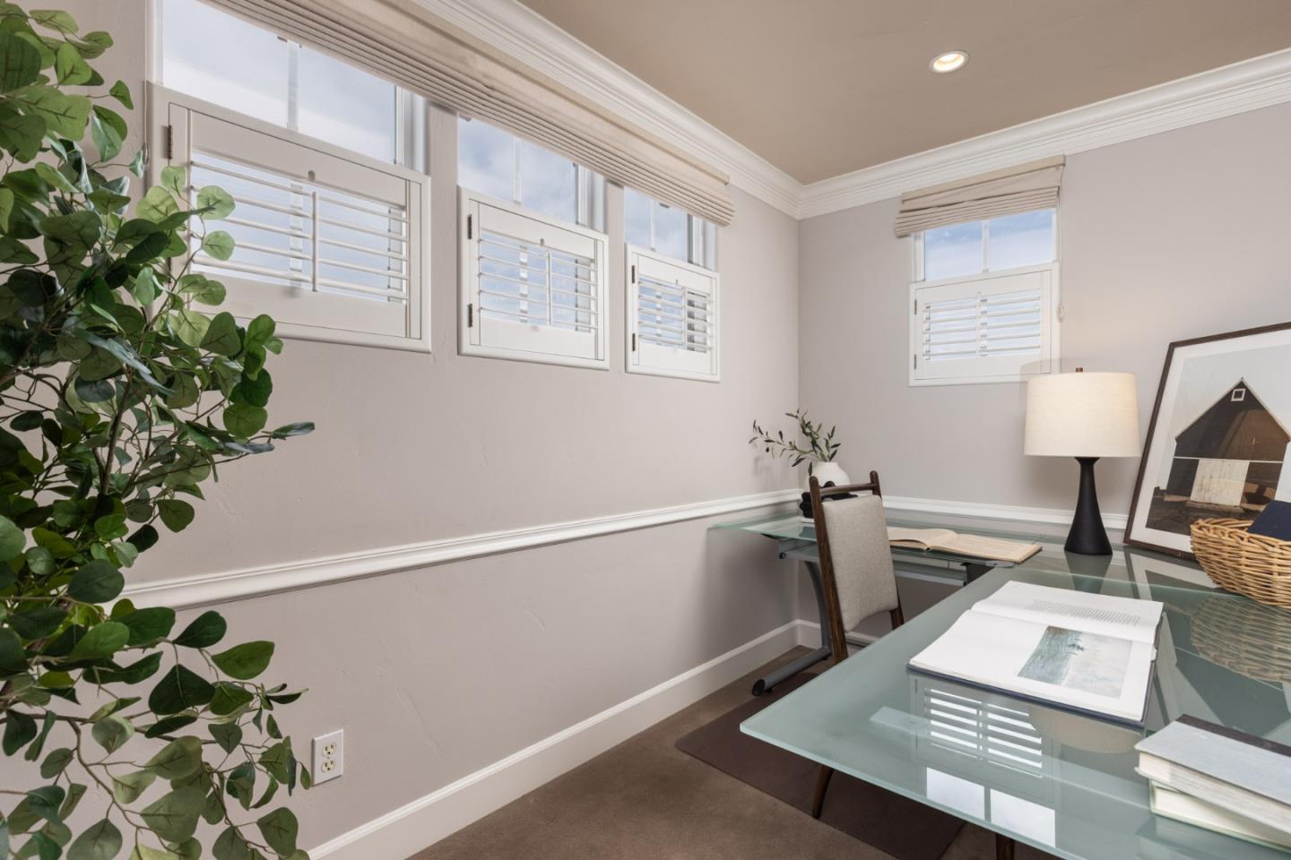 Detail Gallery Image 20 of 32 For 214 Mirasol Way, Monterey,  CA 93940 - 3 Beds | 3 Baths