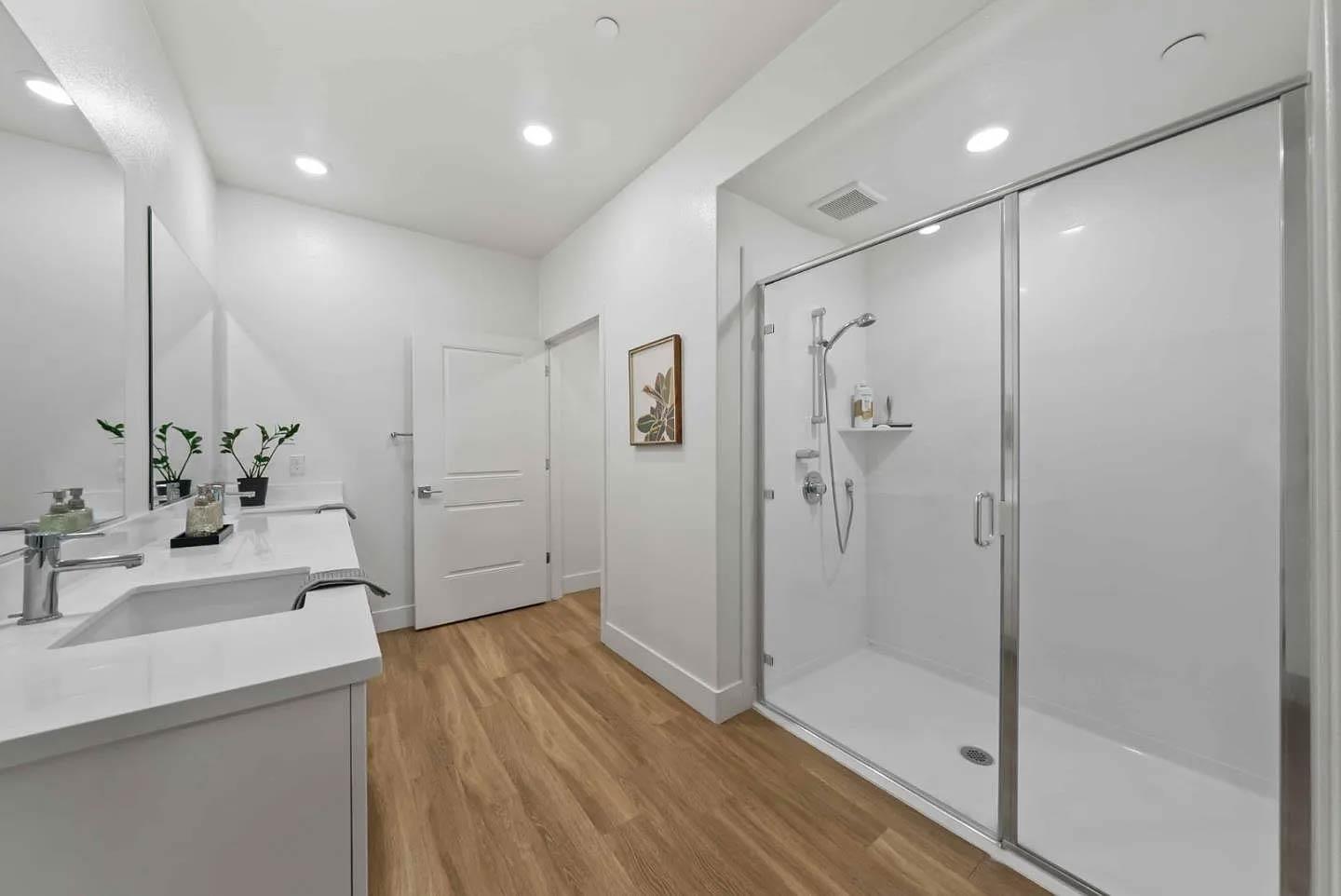 Detail Gallery Image 10 of 18 For 5925 Charlotte Dr #414,  San Jose,  CA 95123 - 3 Beds | 2 Baths