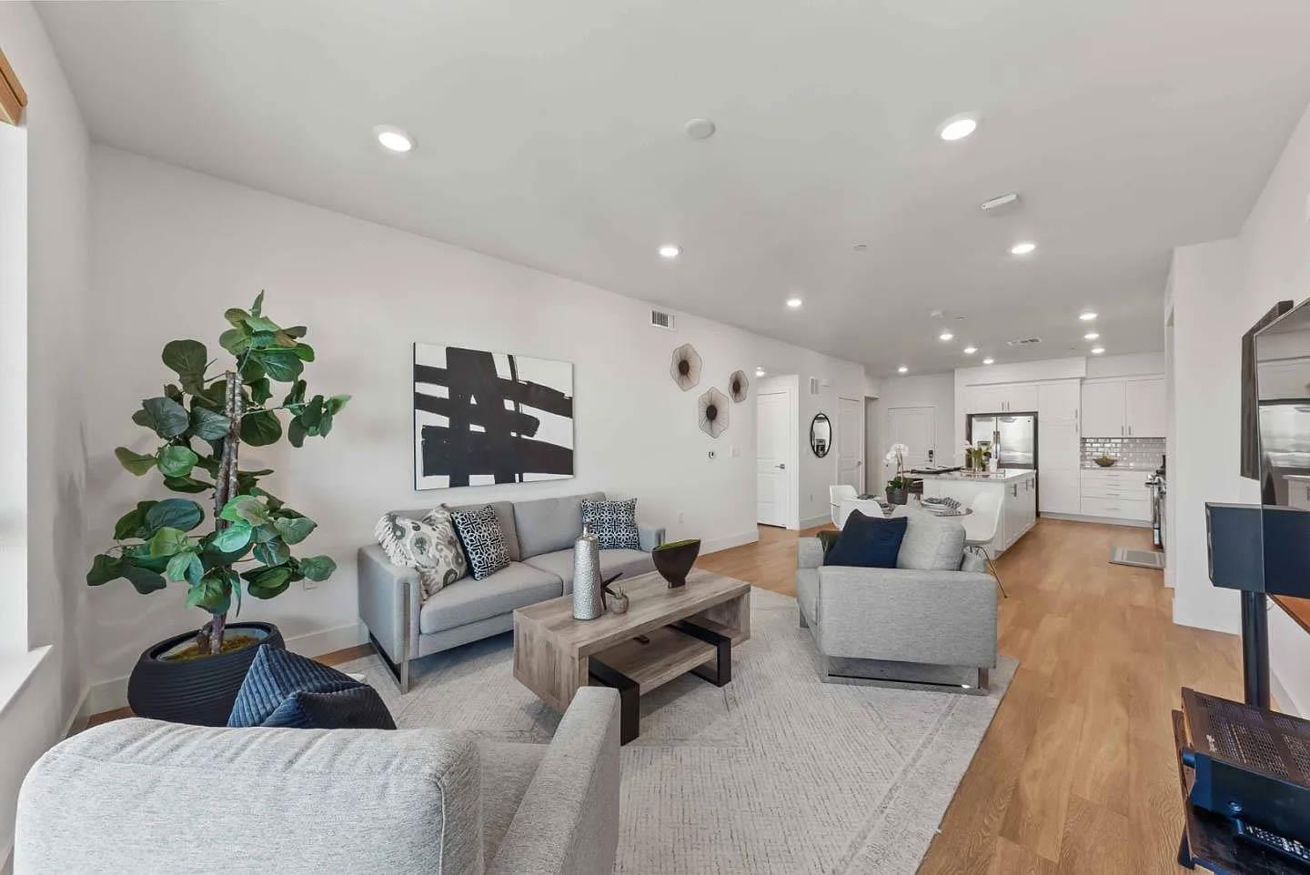 Detail Gallery Image 5 of 18 For 5925 Charlotte Dr #414,  San Jose,  CA 95123 - 3 Beds | 2 Baths