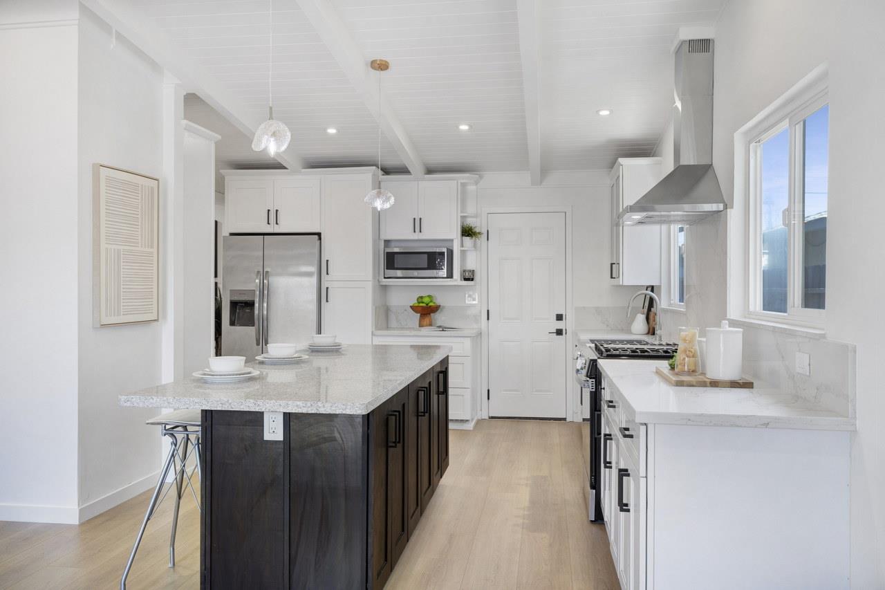 Detail Gallery Image 14 of 47 For 3633 Independence Rd, Fremont,  CA 94538 - 3 Beds | 2 Baths