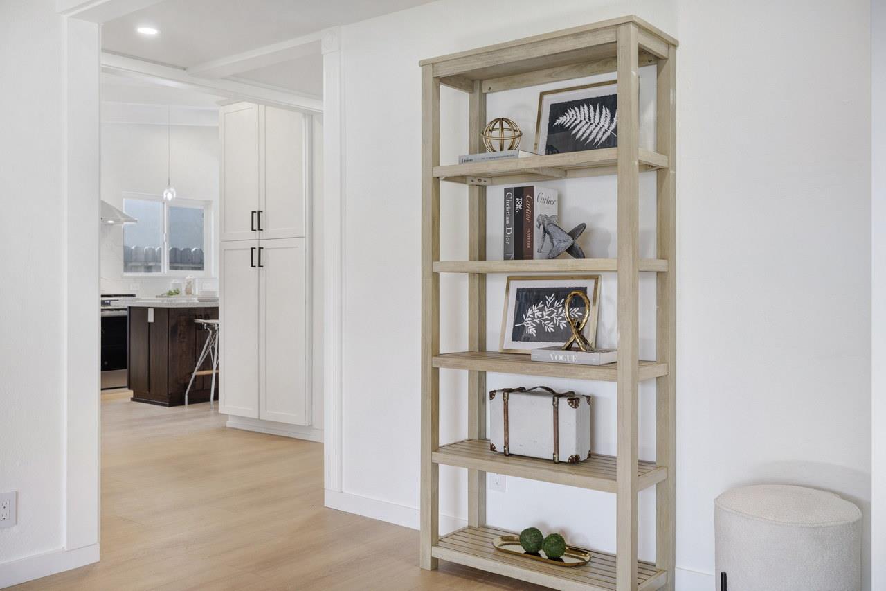 Detail Gallery Image 8 of 47 For 3633 Independence Rd, Fremont,  CA 94538 - 3 Beds | 2 Baths