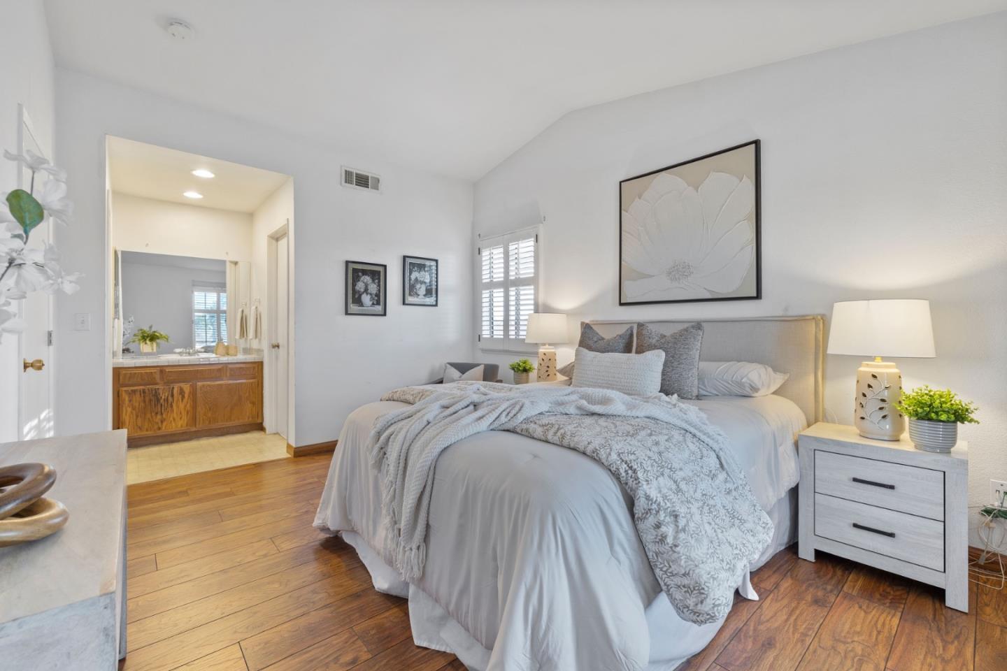 Detail Gallery Image 14 of 30 For 2630 Raritan Pl, San Jose,  CA 95148 - 3 Beds | 2/1 Baths